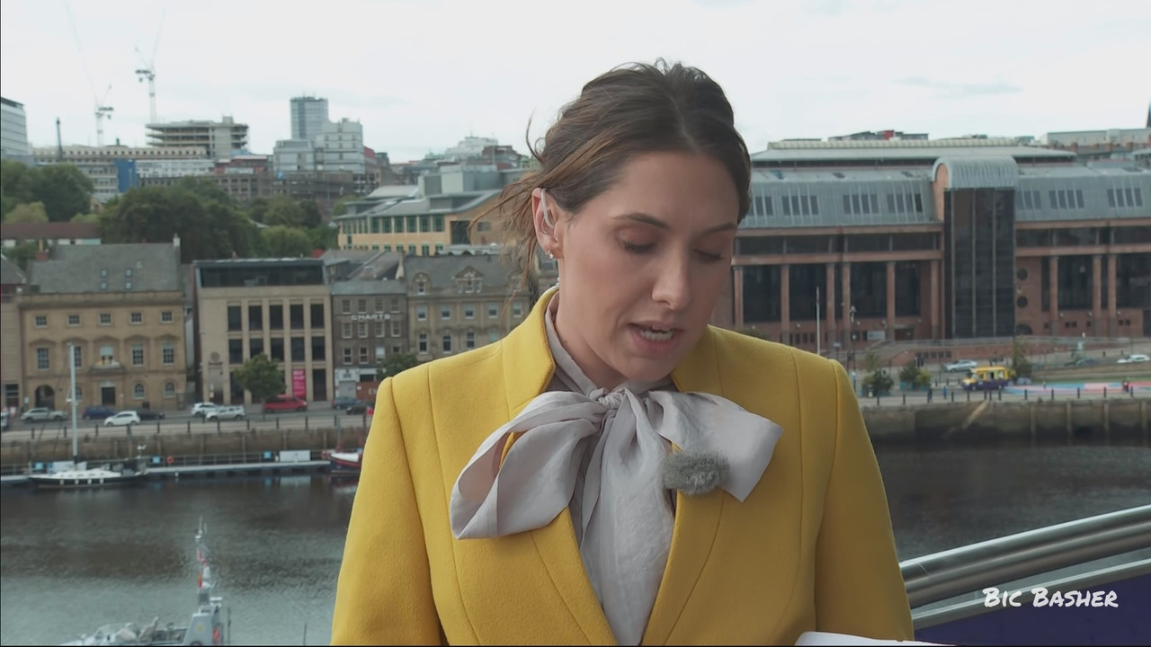 09.13 - 18.00.00 - ITV News Tyne Tees. ITV News Tyne Tees..ts_snapshot_03.26.940