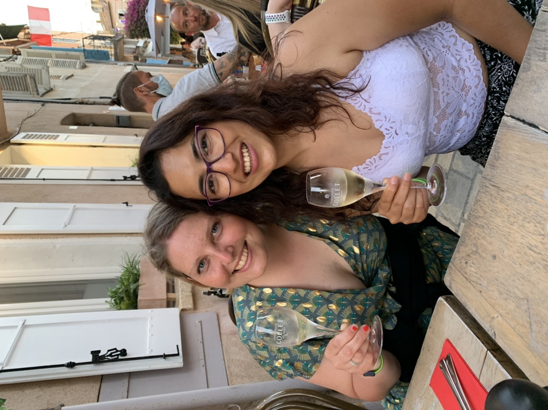 04AAC80D-6EC7-4C2B-BC42-BDE6439EAF4D