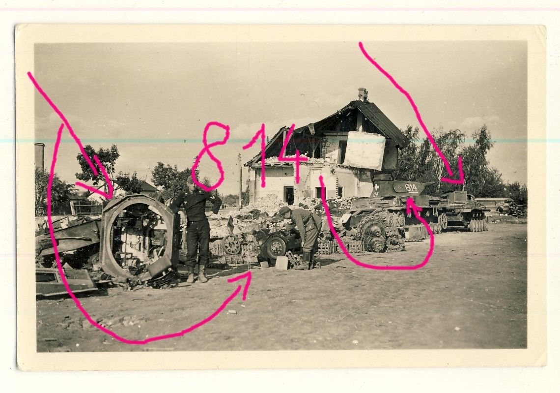 Foto 2.WK Panzer mit 814 der Pz Abt. 67 Groß Gli