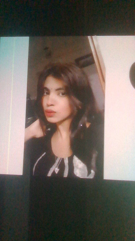 photo 6062328149577501505 y