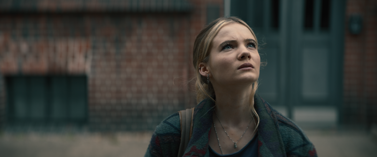 mpv-shot_Baghead.2023.2160p.WEB-DL.DV.HEVC-Нечипорук_00_07_12_0003