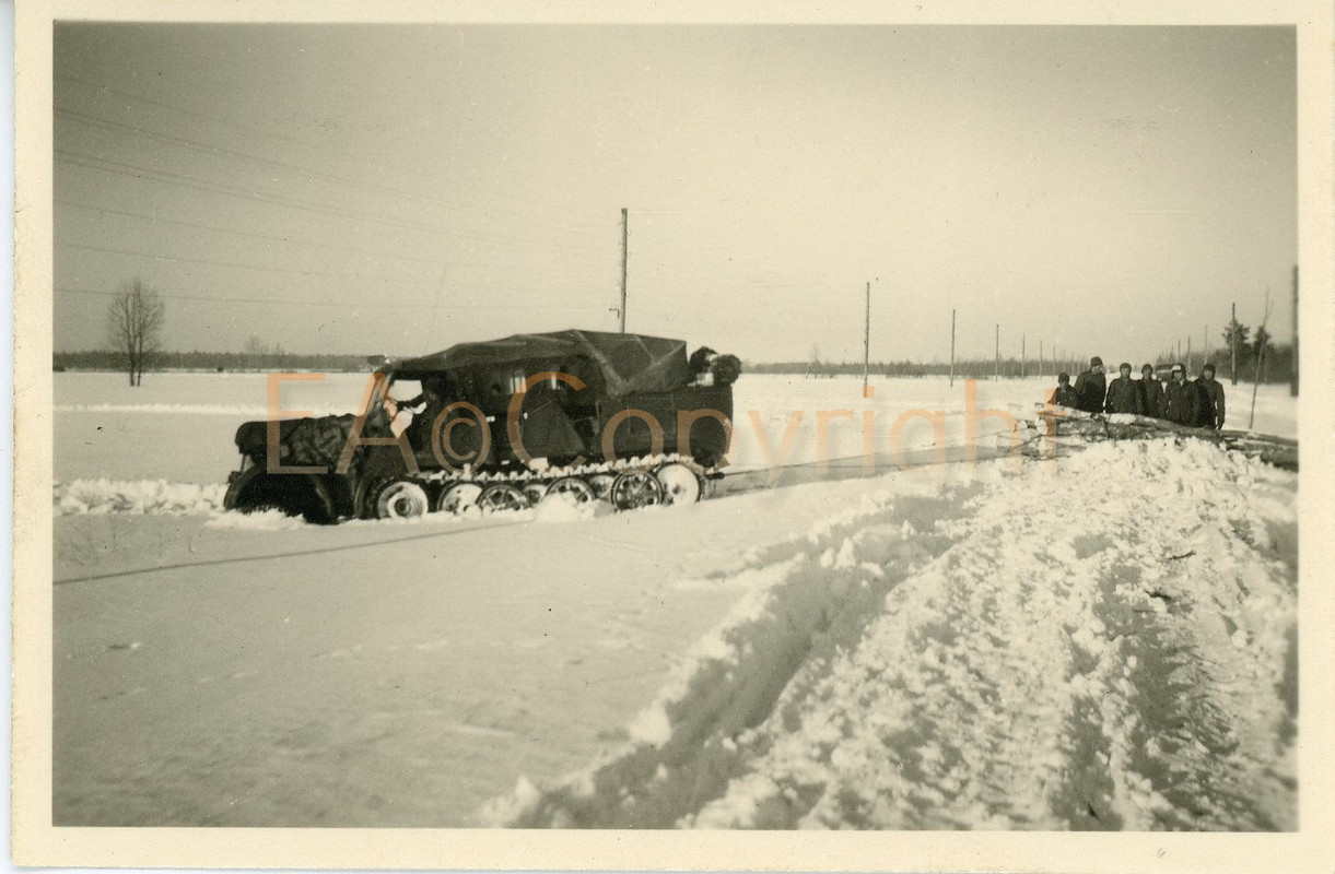 Kämpfe Halbkette Fahrzeug Sd.Kfz. Foto3