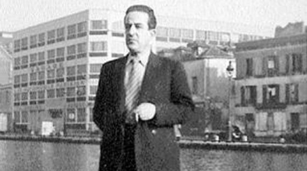 Faustino Antonio Camazón, en París, en 1953 - Archivo Familiar