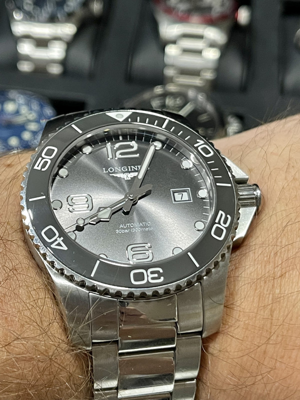 447CA563-87FE-407E-95C9-5321512C18FC