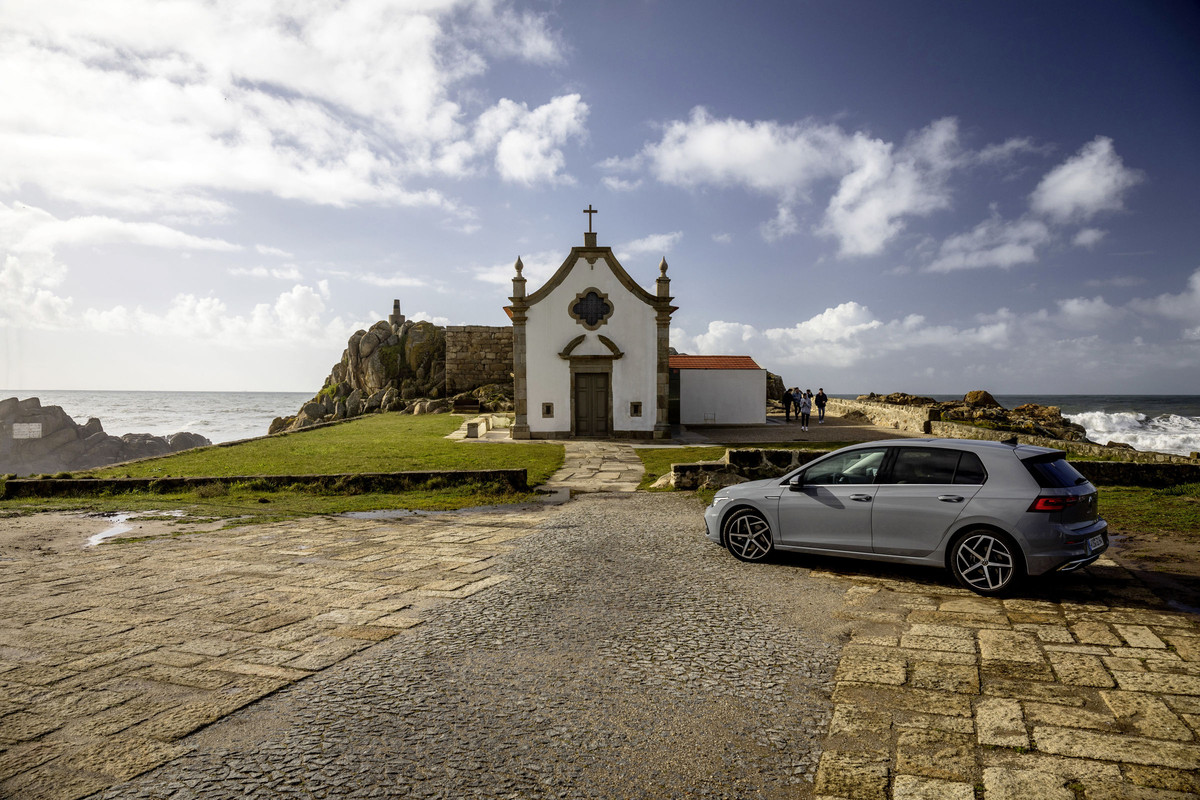 DB2019AU01904_overfull