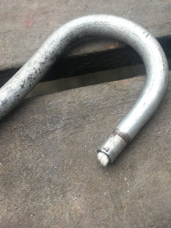 604CA375-84D0-4125-9A2A-867349D68BC2