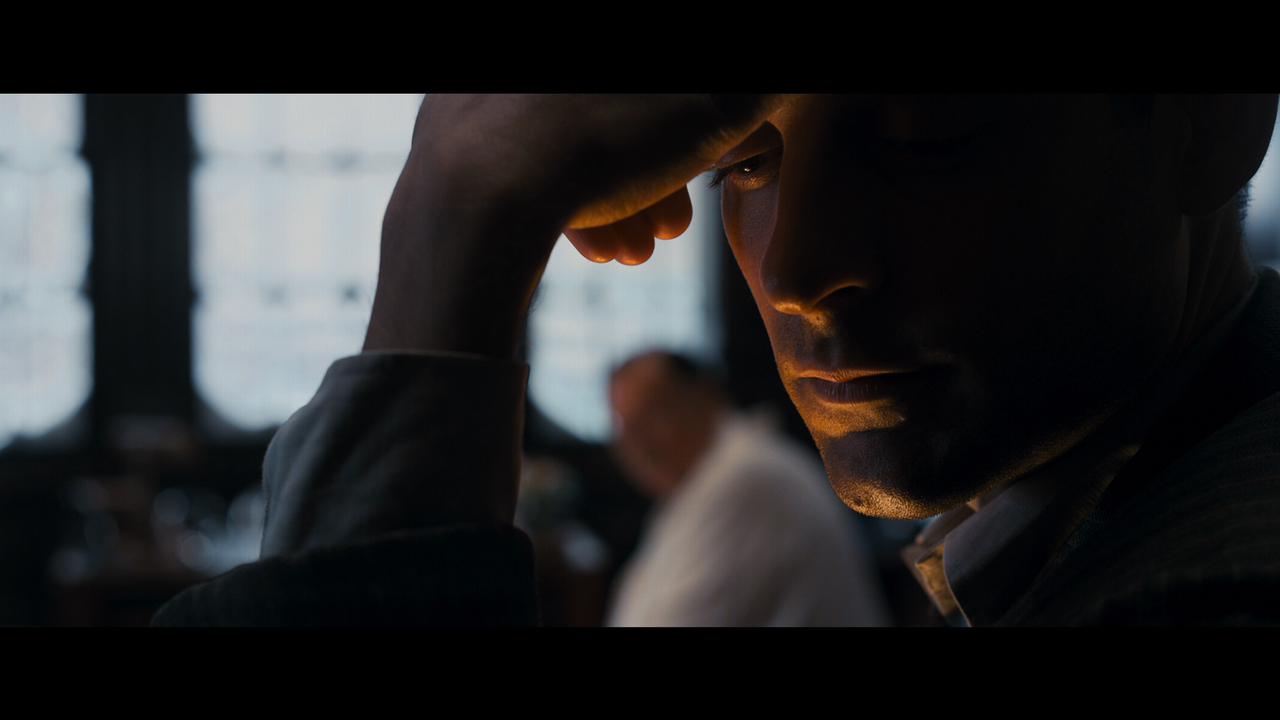The.Great.Gatsby.2013.2160p.UHD.BDRemux.DTS-HD.MA.5.1.HYBRID.DoVi-DVT.mkv_000227.303