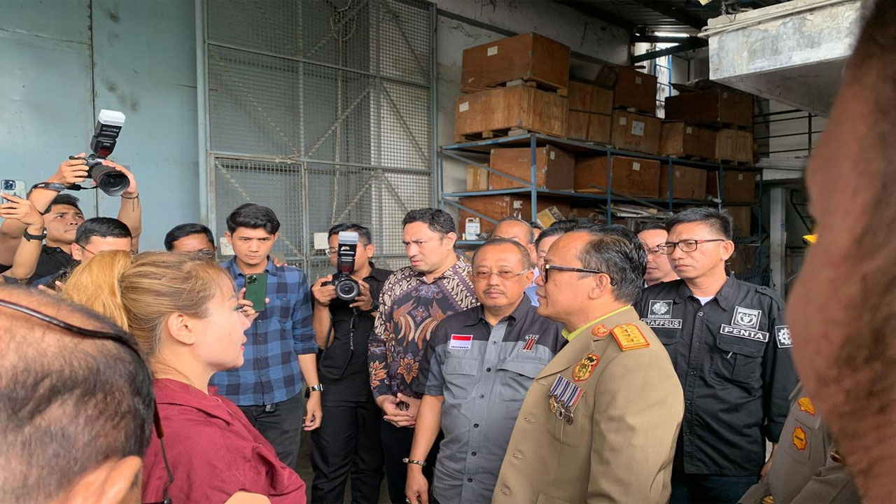 Wamenaker Sidak UD Sentosa: Penahanan Ijazah Karyawan Terungkap