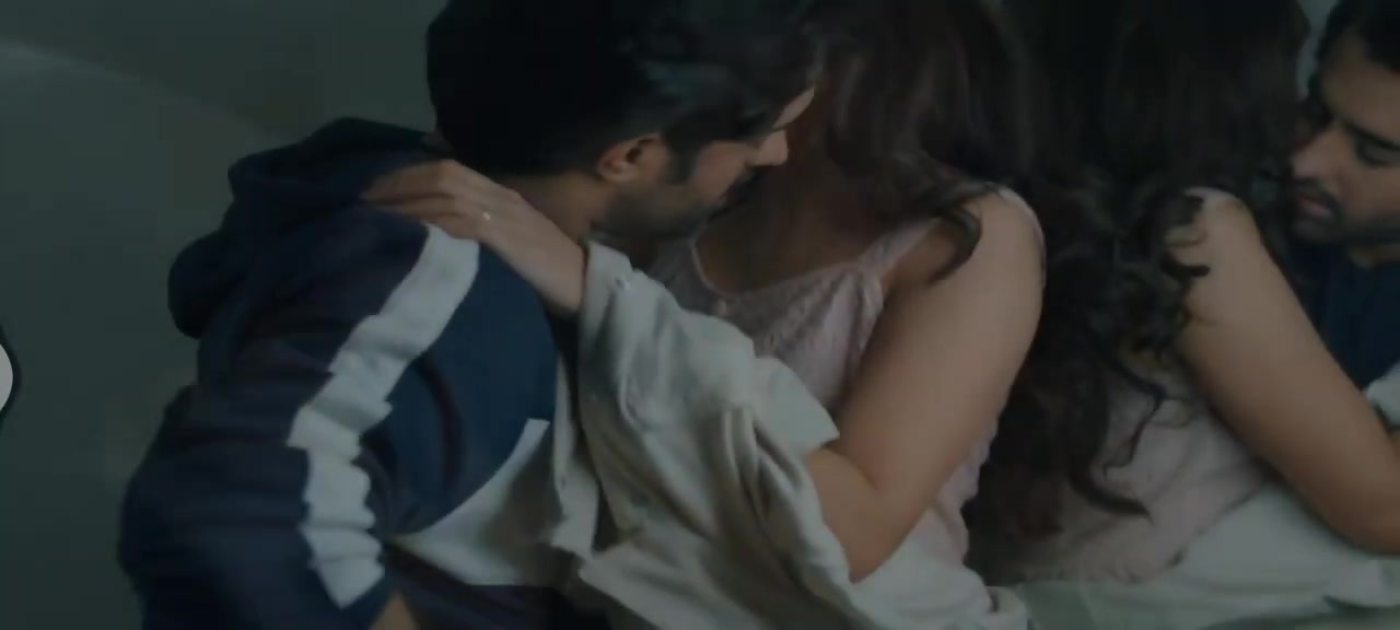 [Image: Latest-hindi-webseries-very-hot-kiss-04.jpg]