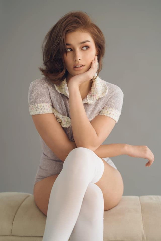 DAAC6F8D-E708-4B7F-A826-DD02951B4BC0