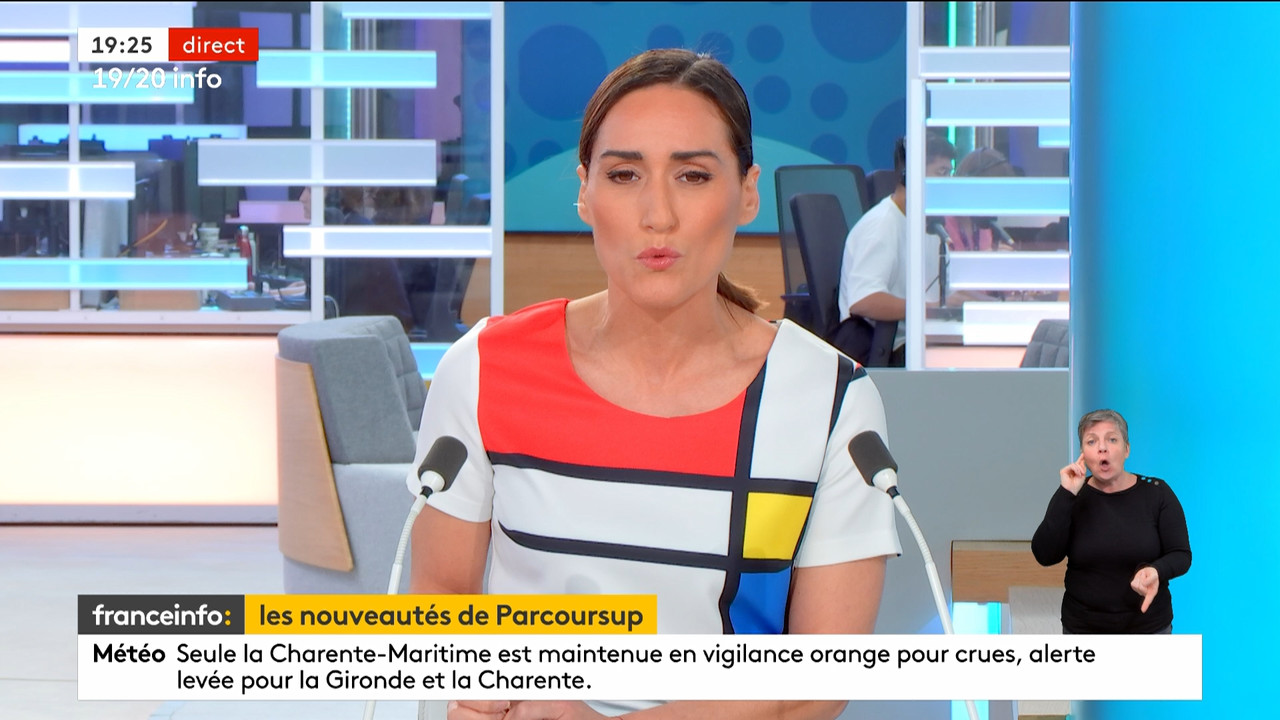 19-20 info week-end (Franceinfo)_2023_12_17_17_54_15.ts_snapshot_00.32.29.730