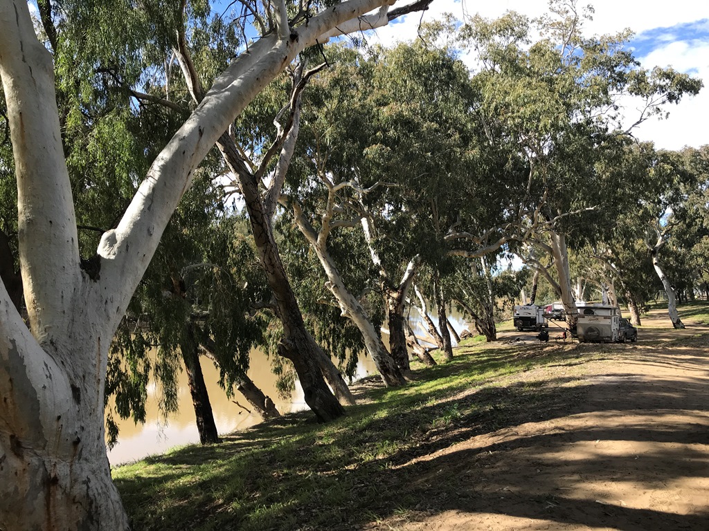 2019-Madigan-Line-Simpson-Desert-TRIP-2910.jpg