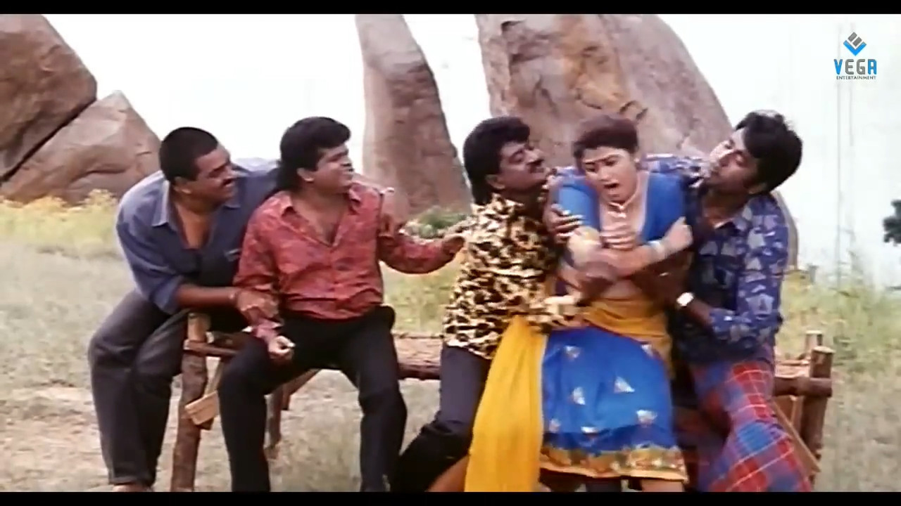 Dolly Minhas Palviahgam Avi - Villains Troubles a Women_4MxpygcjgQs.mp4_20220519_114727.935