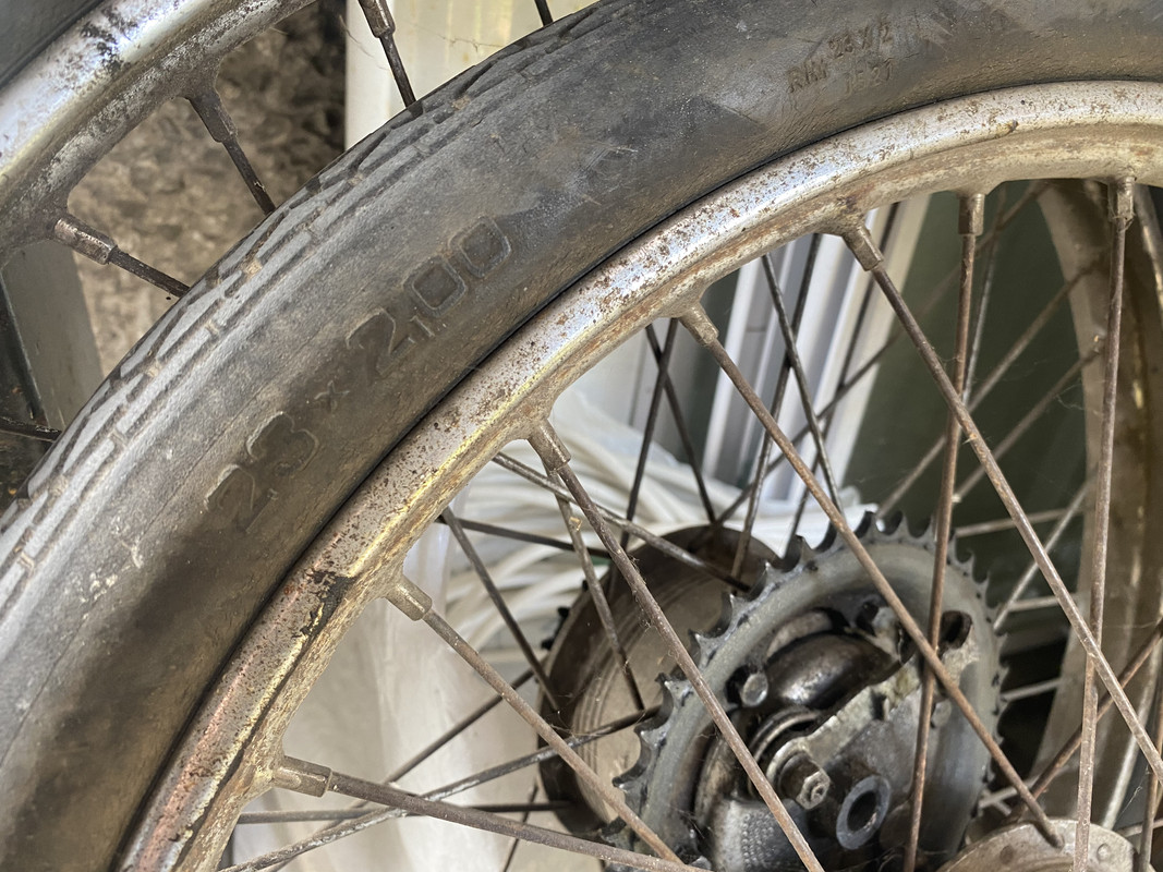 55876AE1-2ABD-4C96-9060-BFDE1E1C7EB0