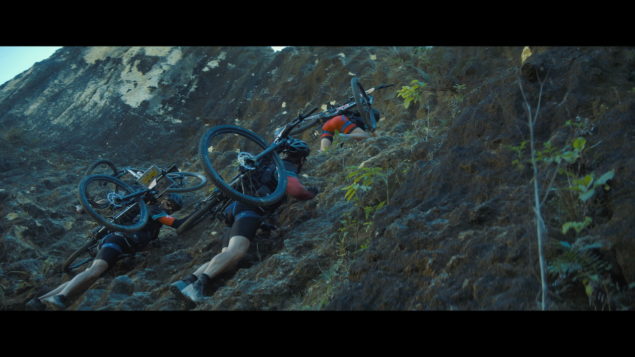 mpv-shot_Arthur.the.King.2024.1080p.BDRemux.AVC-Нечипорук_00_36_11_0007