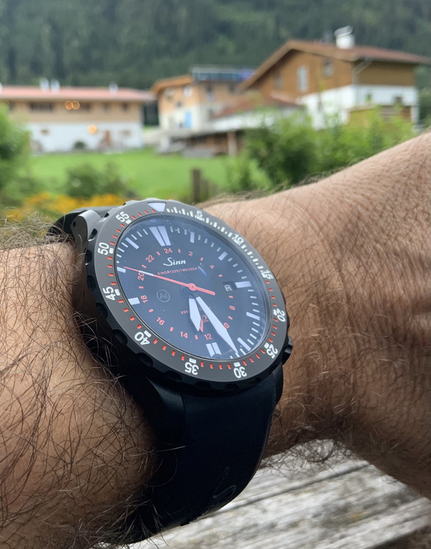 0D58C595-C81D-4A20-A2B6-2ACC02F3ABA4