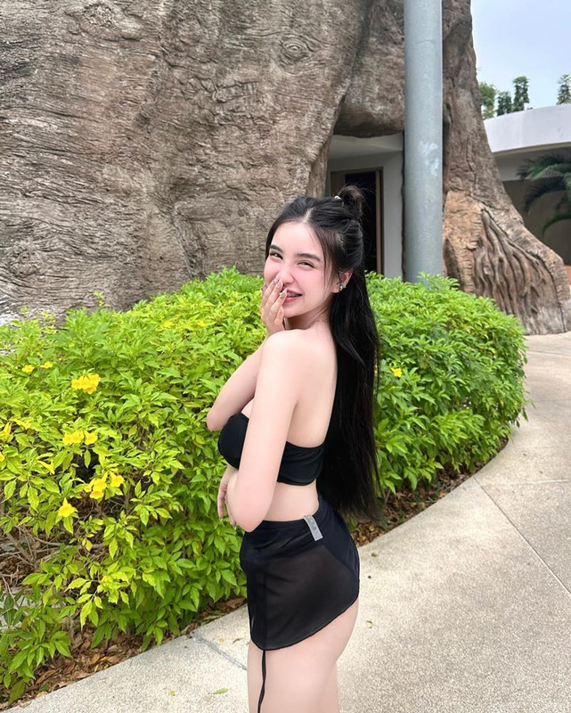 4085d936-d1c1-4590-b479-b99b8ae27f4e