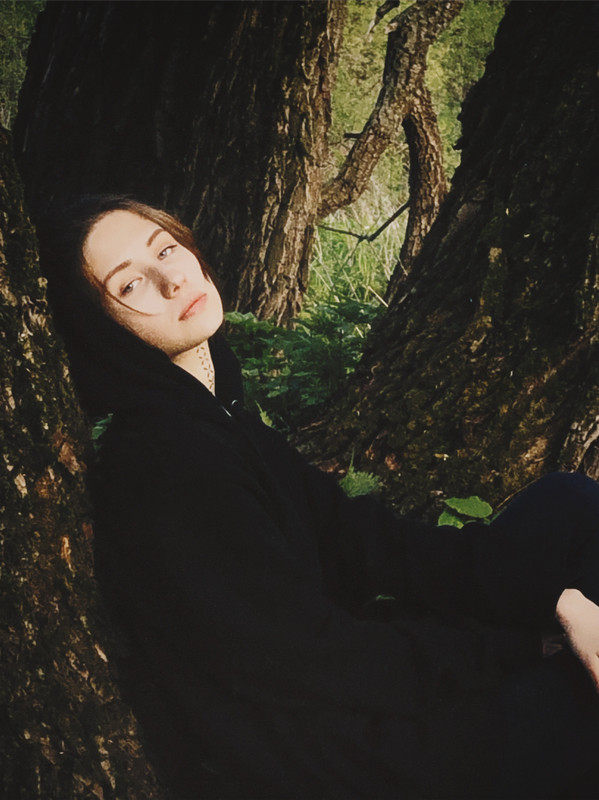 C532B9E3-D9D8-47B5-8D41-585CA09D5EE5