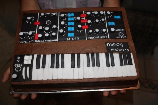 [Bild: rw8myb8q2f181.jpg]