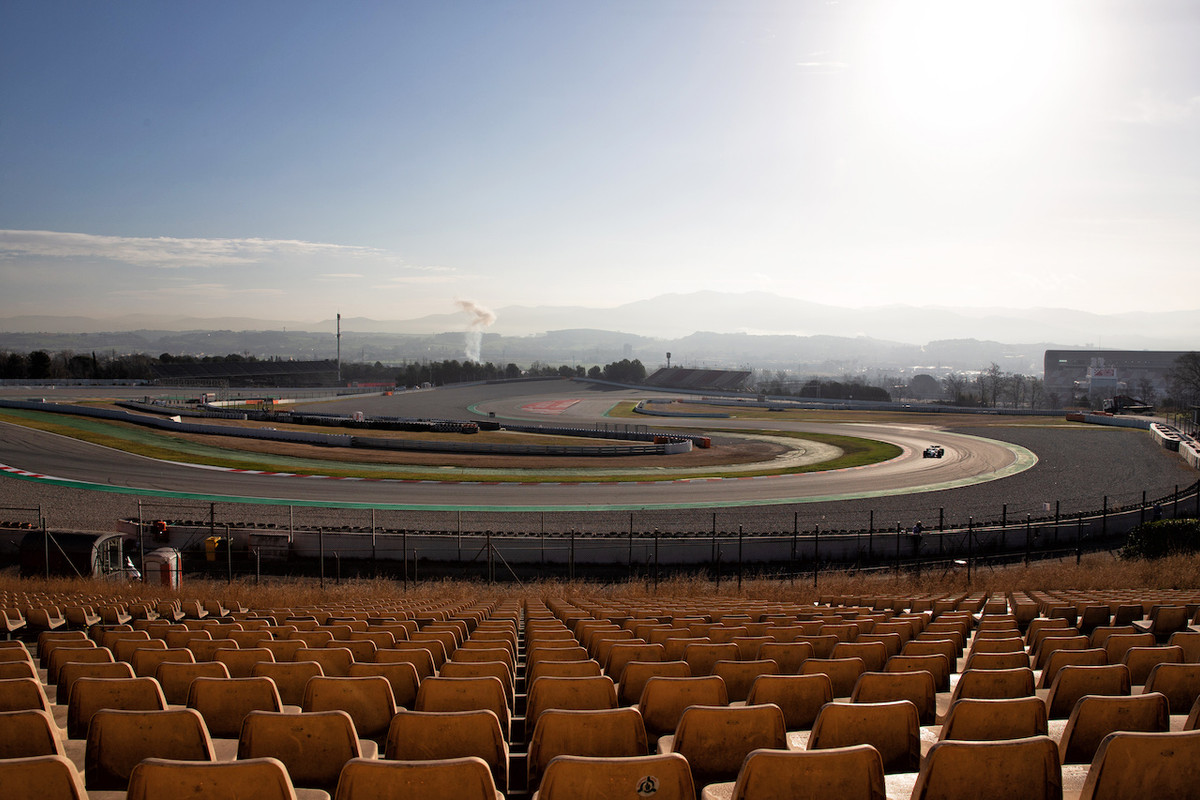 [Imagen: f1-test-barcellona-day-2-gallery-fotografica-201.jpg]