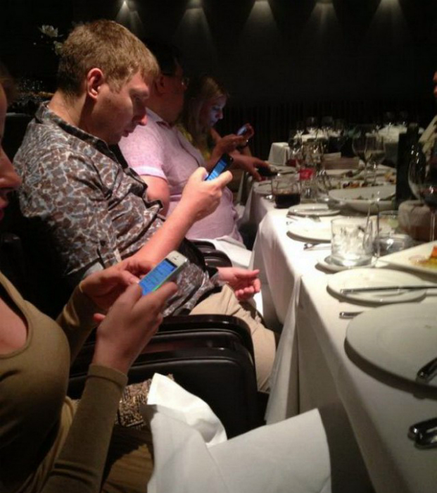 17 эпичных свадебных фотографий, которые не хочется ставить в альбом