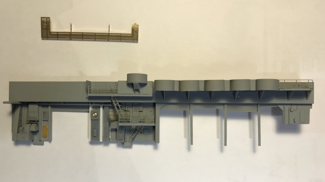 << USS Hornet CV-8 Merit International | N° 62001 | 1:200 >> - Page 9 Screenshot-2020-05-30-23-47-37-076