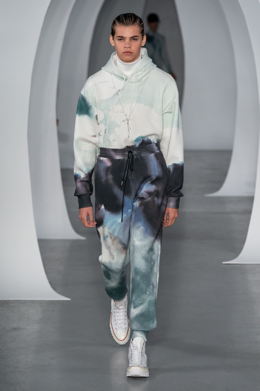 HM-FCWFW19ZI