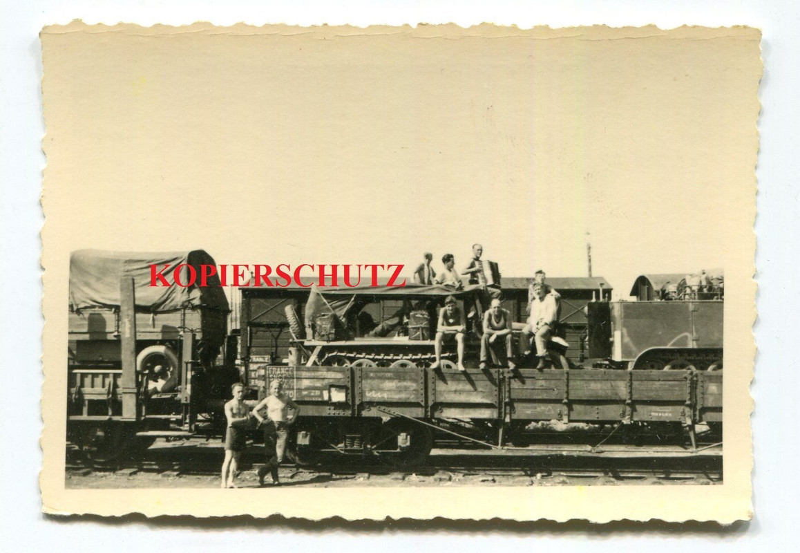 Foto Eisenbahn Zug Verladung Halbkette Kübelwage