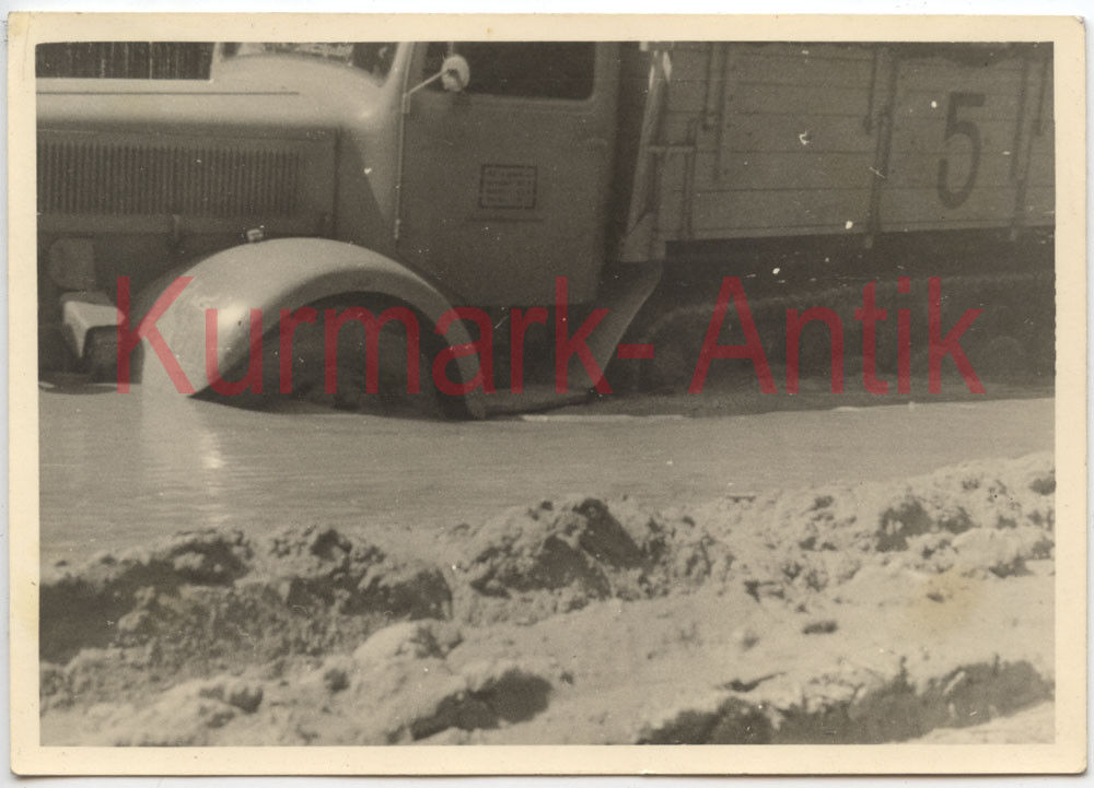 Foto Wehrmacht Gebirgsjäger Panzer Fahrschule LKW Opel Maulteir 