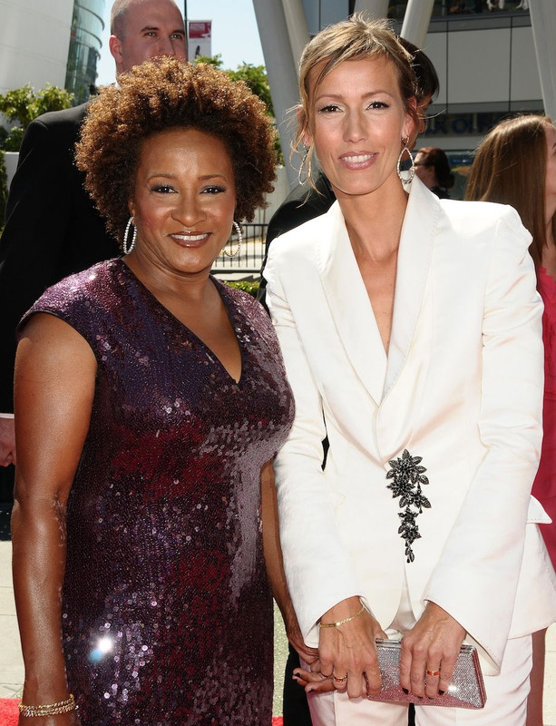    Wanda Sykes con sexy, Esposa Alex Niedbalski 