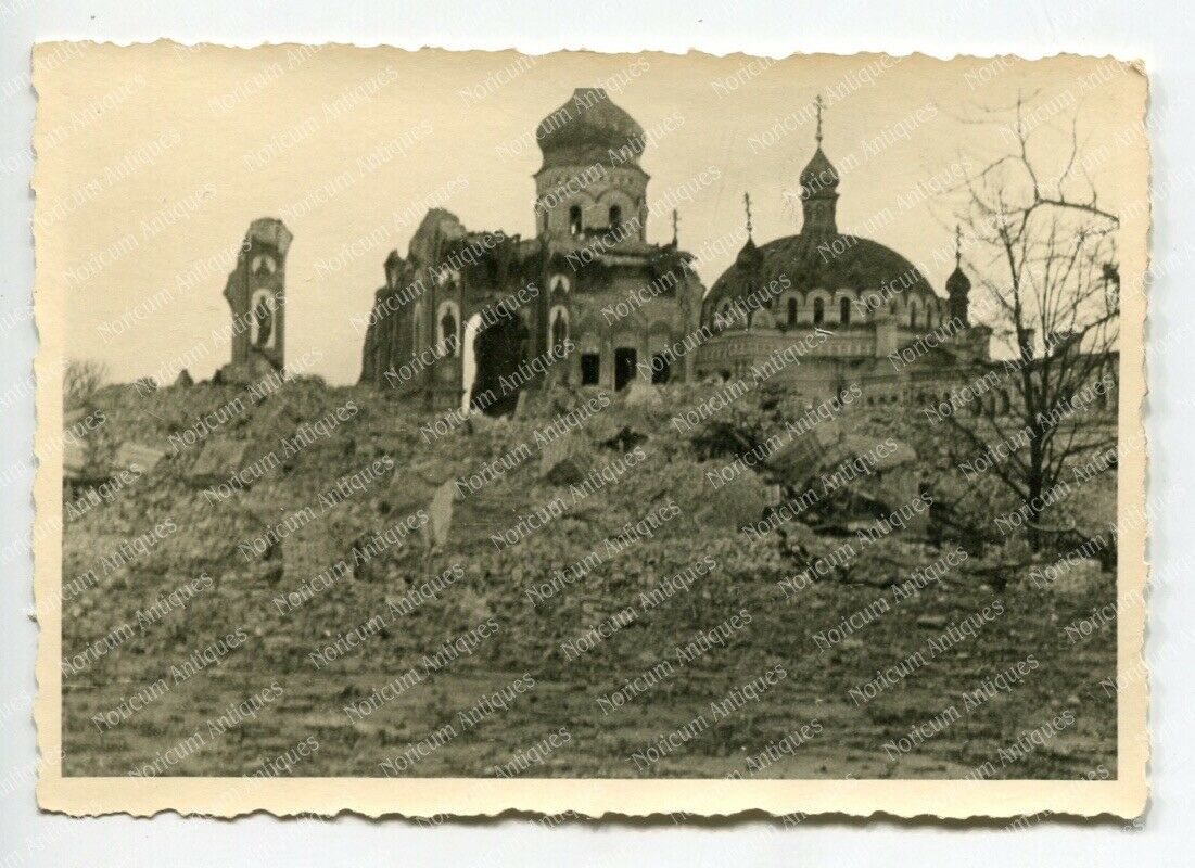 Foto Ostfront zesrtörte orthodoxe Kirche Kathedrale church
