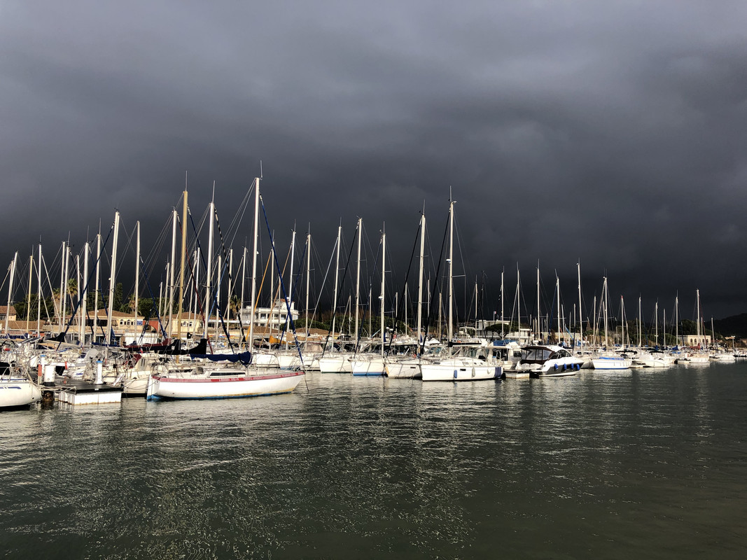 677F1BB0-43B2-4E11-877D-D81B7A86812D