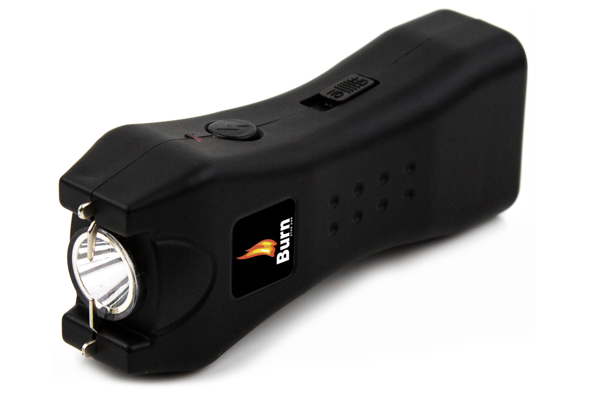 stun-gun-taser-flashlight-police-tazer
