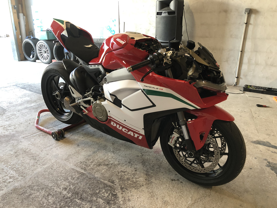 552BA0A5-415A-4F64-BCA9-B9D60B5388D3