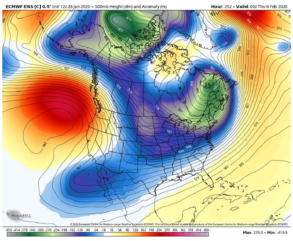 ecmwf-ensemble-c00-namer-z500-anom-09472