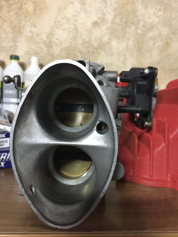 068AB9A6-ACEC-4001-AB22-FA60513A3333