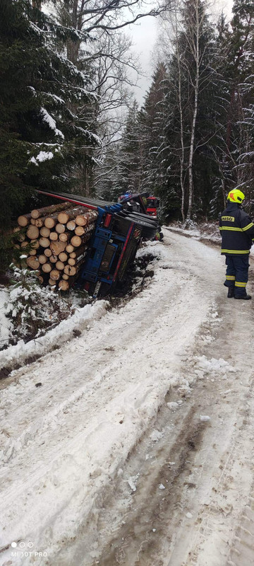 received_5895763833873017