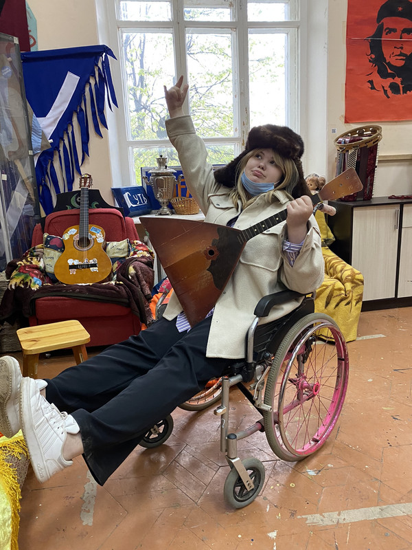 5603D745-2B68-4B95-9F88-B3FD660D3D92