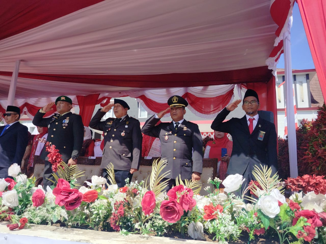 Ketua Pengadilan Agama Padangsidimpuan Hadiri Upacara HUT RI ke-80 di Kabupaten Tapanuli Selatan