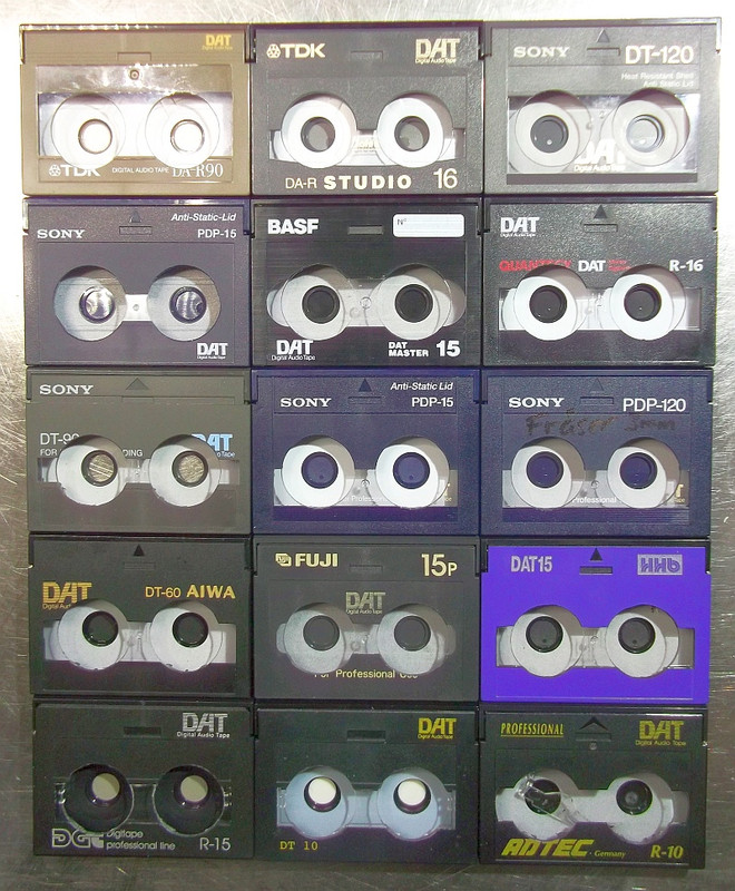 DAT  Drehmomentmessung = HU = HF-Oszi   FM  = ATmega328 -- 168 = Fräsen Ergebnis