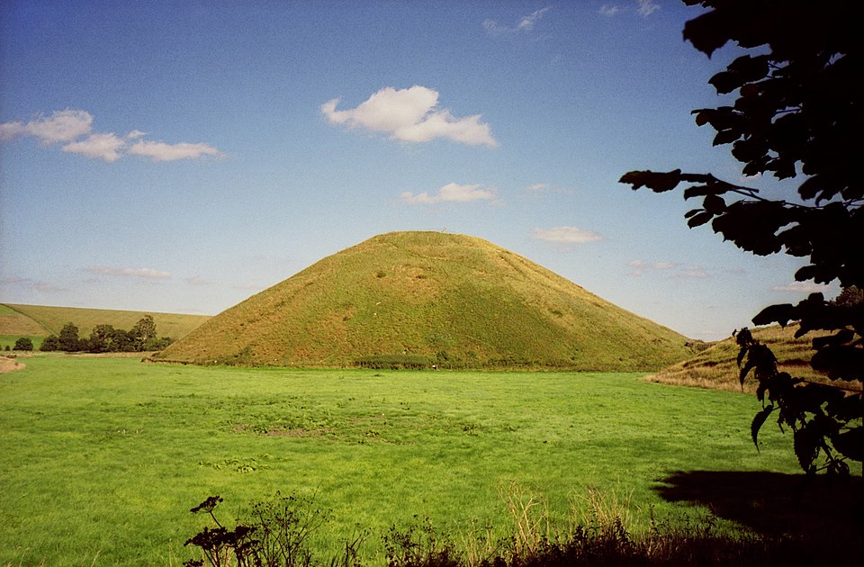 Silbury-Hill-gobeirne.jpg