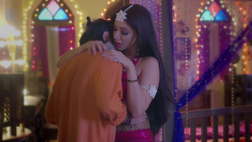 [Image: Ratri-Ke-Yatri-2020-S01-hot-scenes-079.jpg]