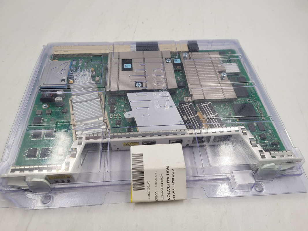 CISCO NCS2K-MR-MXP-LIC V02 10/40/100G MR MUXPONDER