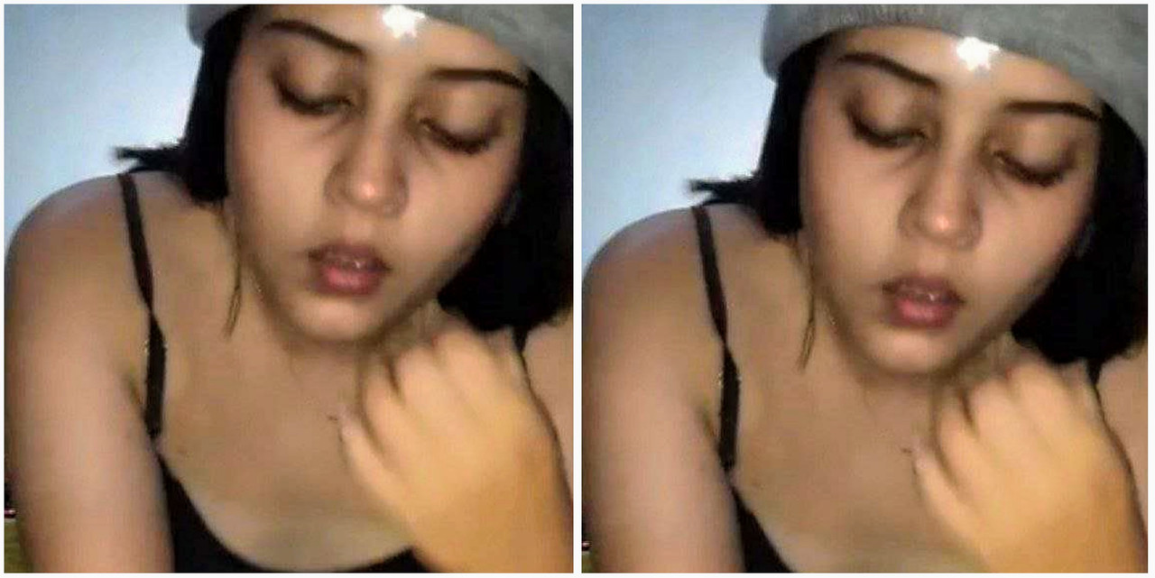 Cute indian girl giving blowjob to boyfriend viral clip latest