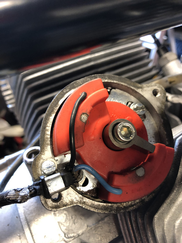 5FFD4895-3AFA-4FA3-8601-3136F622DB93