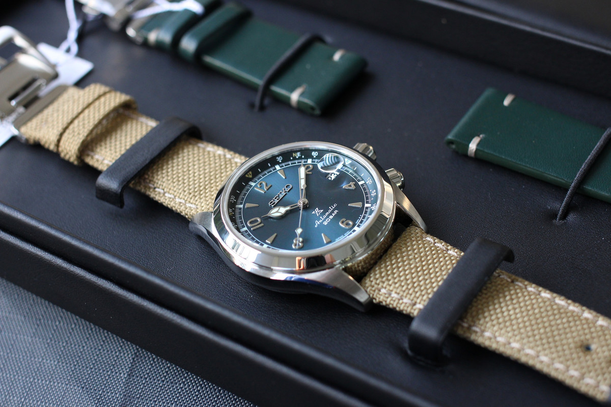 Artifact stationery glance جبل جليدي Seiko alpinist Earthenware answer  experimental
