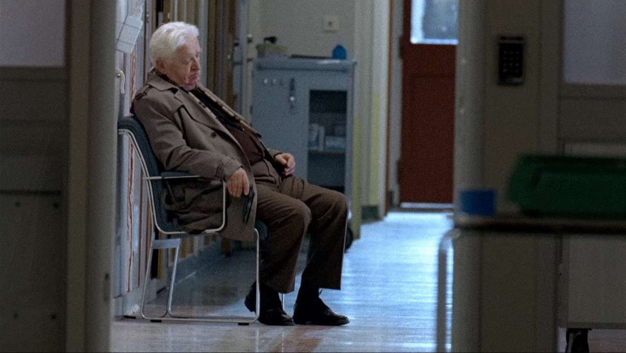 Millenium S01E05 The Girl Who Kicked the Hornets' Nest (1).mkv_s