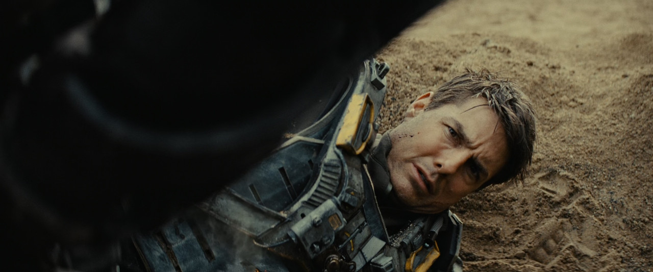 Edge of Tomorrow (2014).mkv_snapshot_00.30.16_[2018.02.26_03.31.