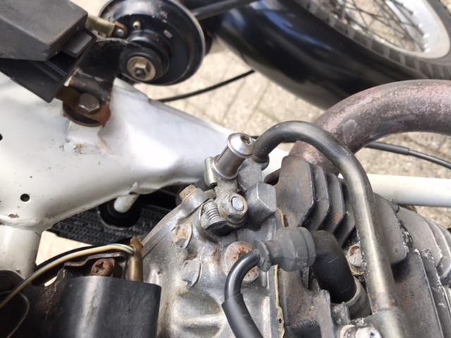 22F39EE6-9D47-48CD-9CD3-E1A83202FF24