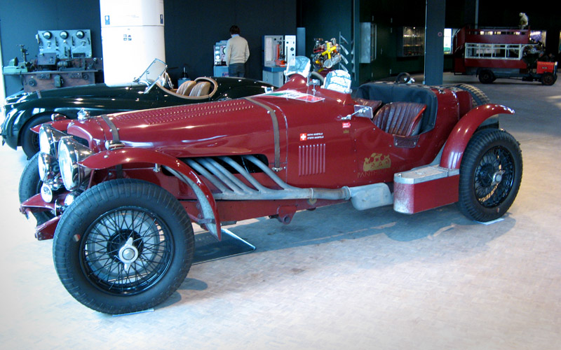 2260940_alvis